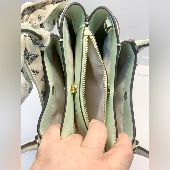 ☀️Kate Spade Dumpling small satchel & matching wallet - Light Olive - NWT - Picture 7 of 13